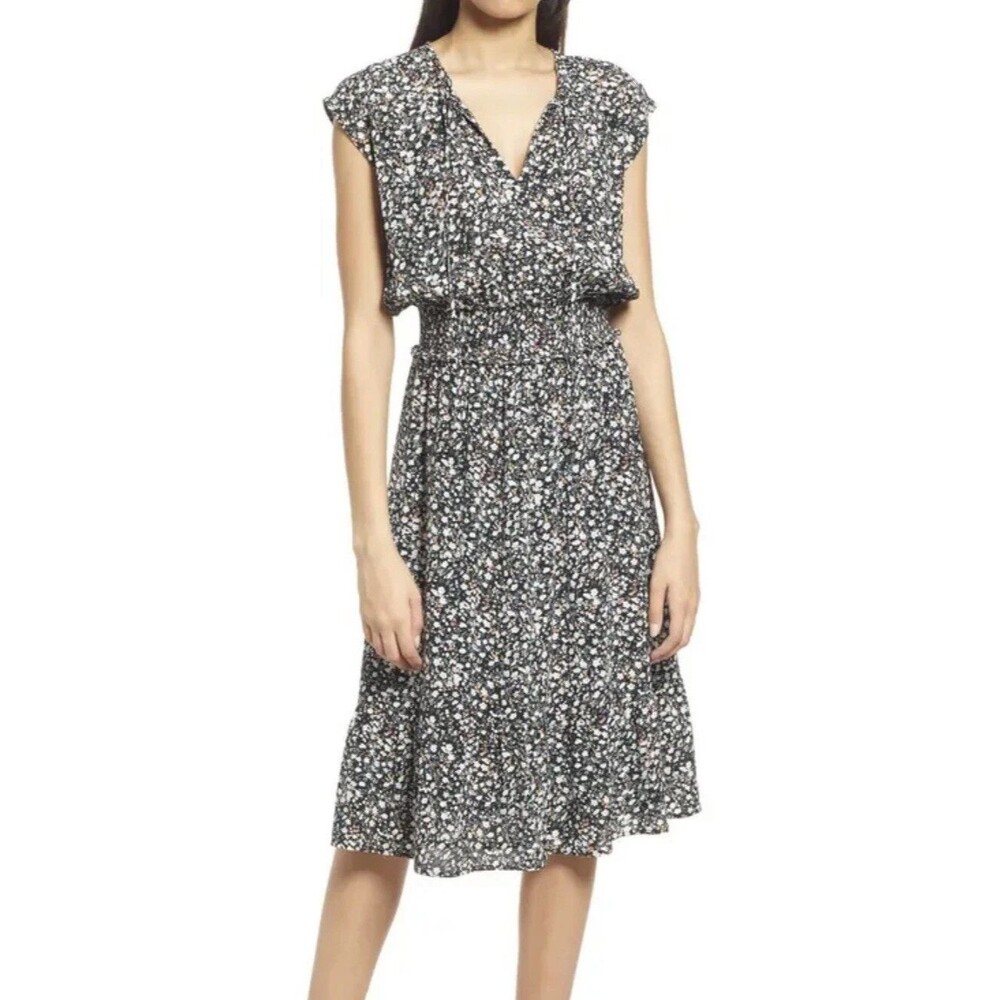 Rails Ashlyn Dress Womens Medium Black Ditzy Floral Smocked Waist V Neck Midi